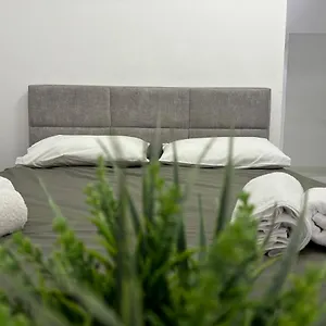 Center, Selvia White Apartament